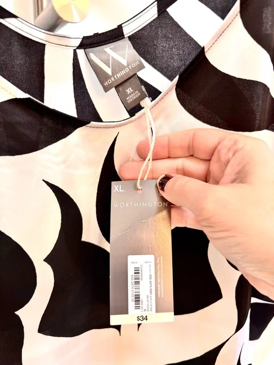 NWT Worthington Black White Camisole Size XL Abstract Resort Festival Statement - Picture 4 of 7